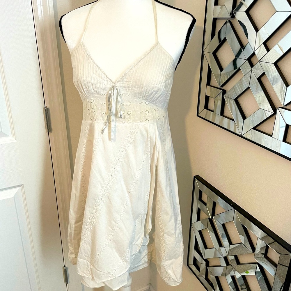 White dress; good for the beach or day trip out